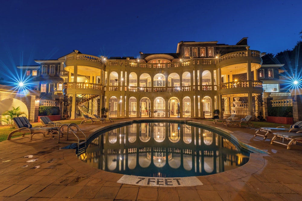 Muthu Sovereign Suites and Spa, Nairobi, Kenya 1/49
