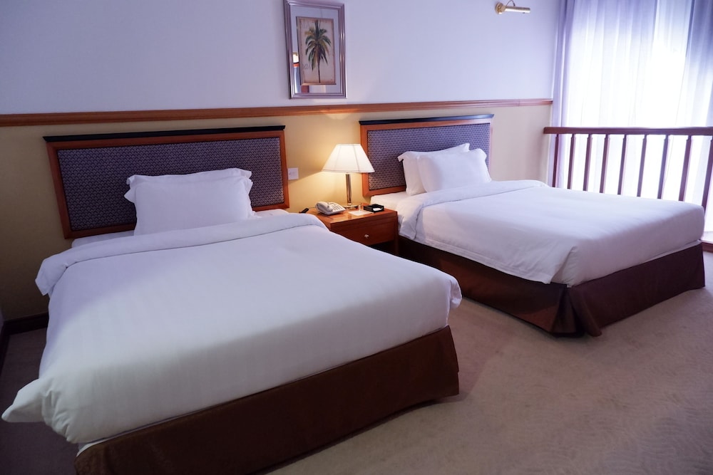 Parkview Hotel 15/50