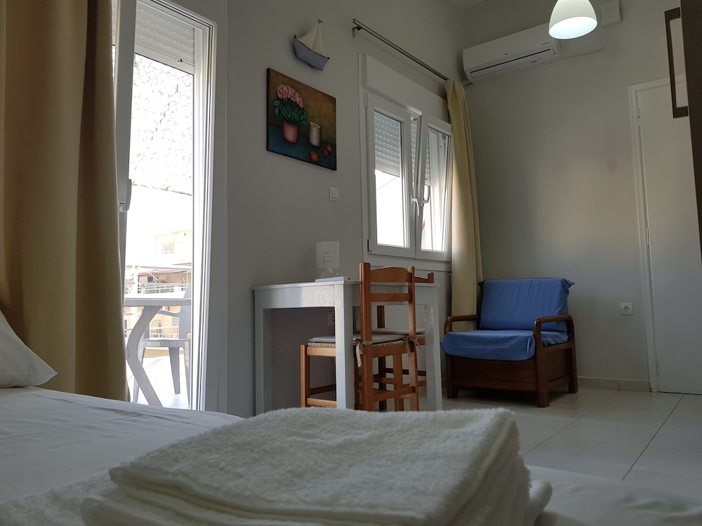 Heraklion Old Port Apartments 15/48