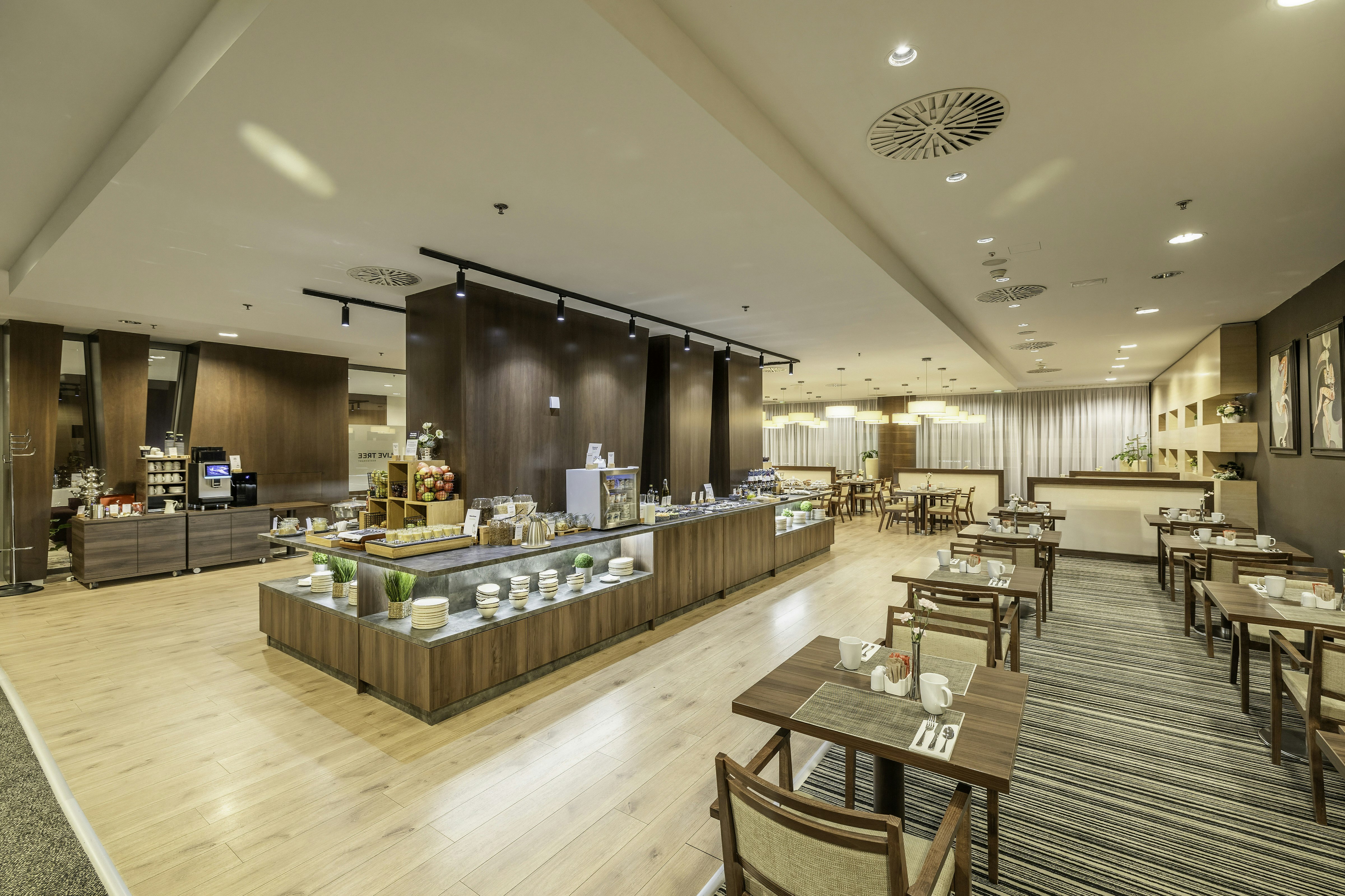 Doubletree By Hilton Kosice 58/76