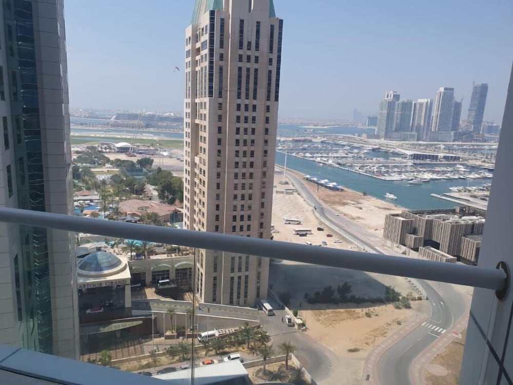 Nasma Luxury Stays Botanica Tower 18/19