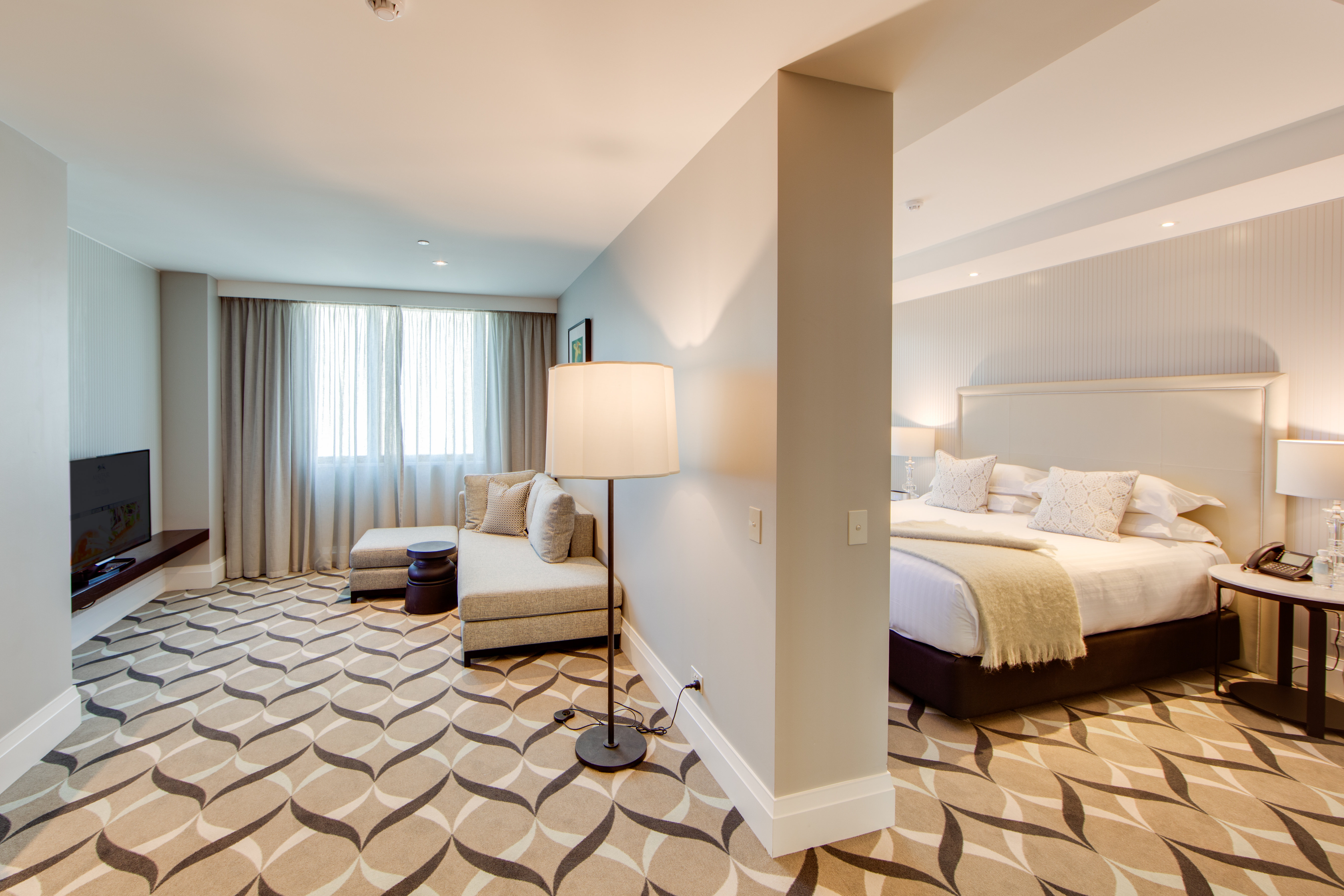 Mayfair, Suite