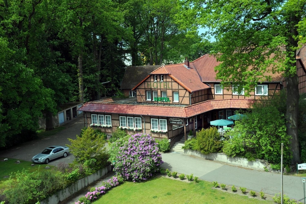 Hotel Schnehagen، فالزروده 40/50