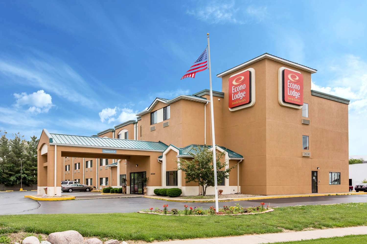 Sleep Inn & Suites Peoria North 4/10