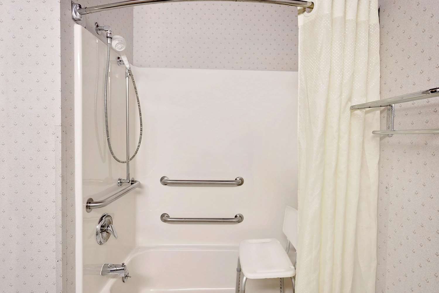 Microtel Inn Suites 12/12