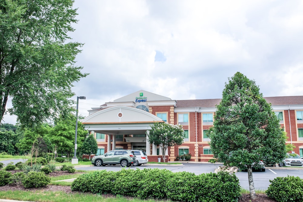 Holiday Inn Express Hotel And Suites Memphis Germantown 1/69