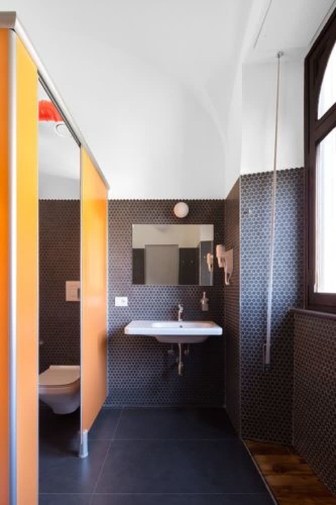 Babila Hostel 55/55