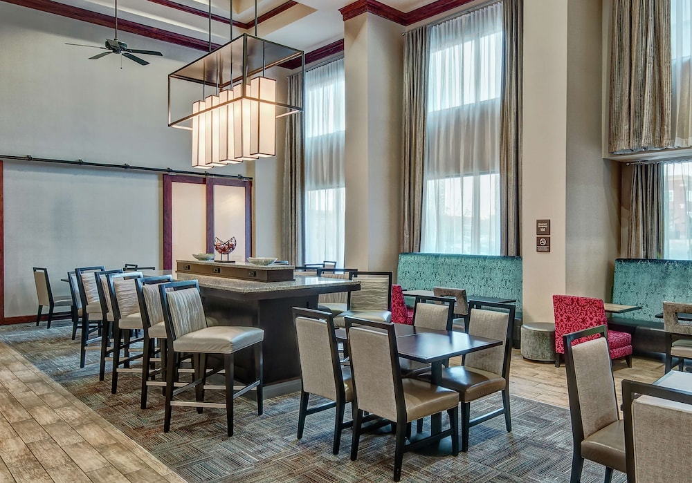 Hampton Inn And Suites Tulsa South Bixby 39/52