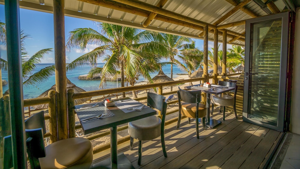 Le Peninsula Bay Beach Resort & Spa 28/50