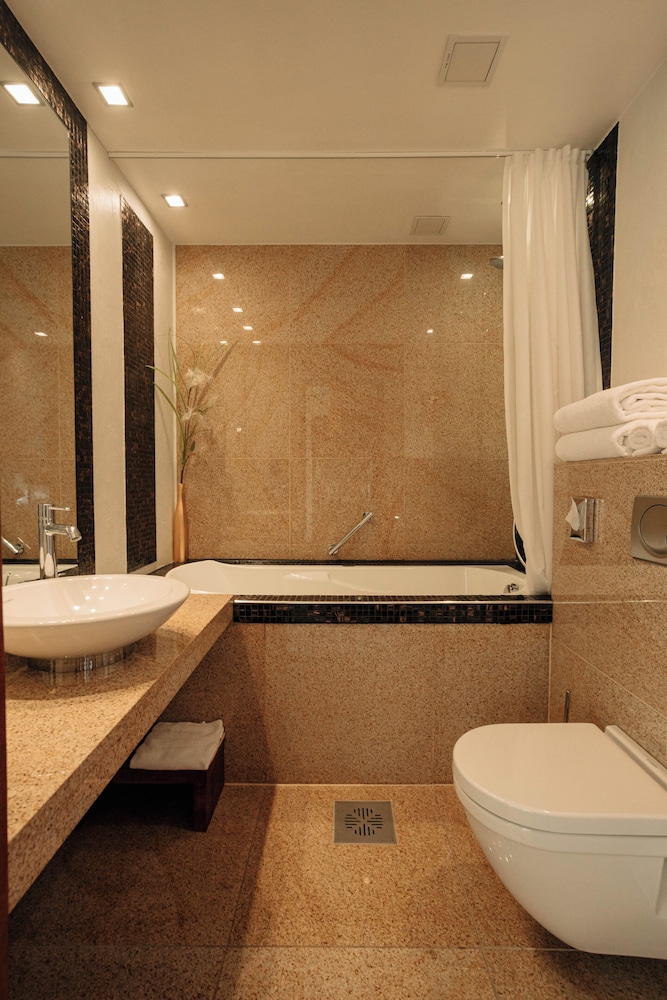 Rixwell Collection Savoy Boutique Hotel (Tallinn) 50/50