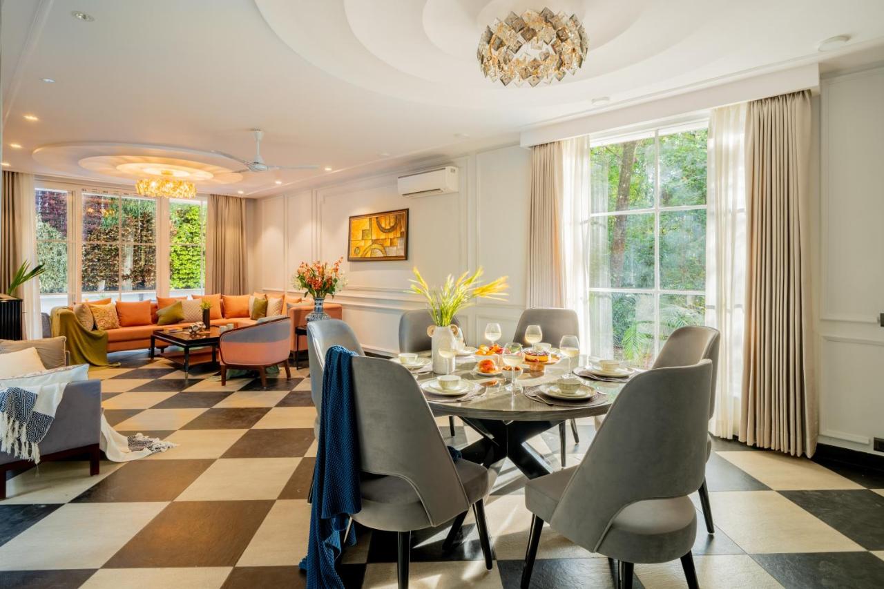 ELIVAAS Prive Suntuarios Casa Ikkebana 4 BHK With Jacuzzi, Pvt Pool and Bar 49/54