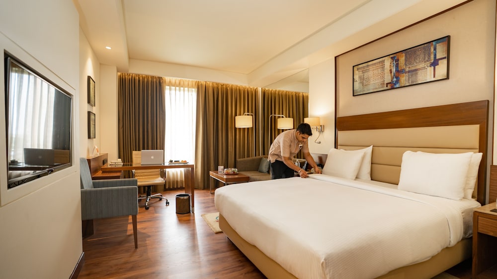 DoubleTree by Hilton Agra 17/73