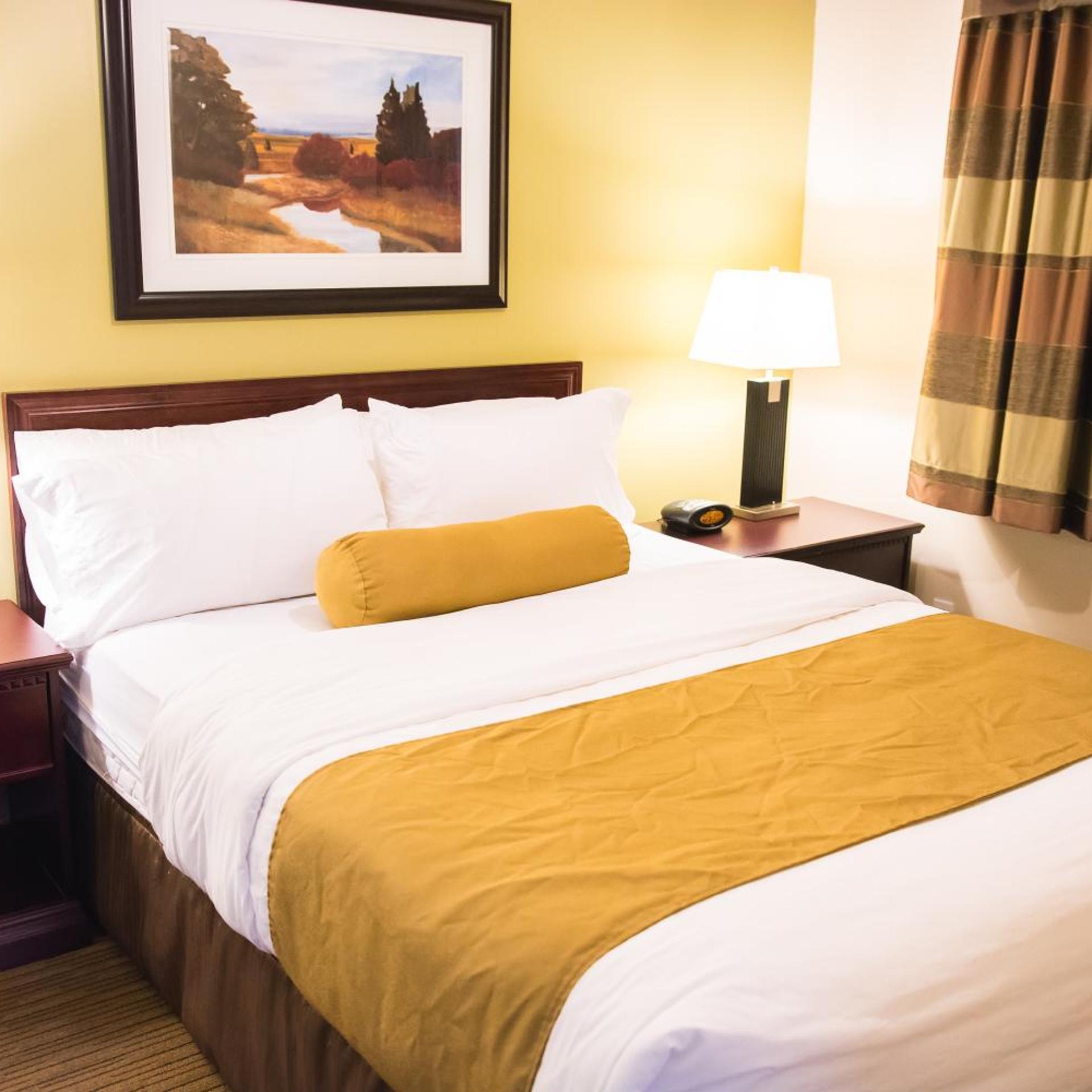 غرفة سوبيريور بسريرين كوين وسرير كوين، Days Inn By Wyndham High Level 2/3