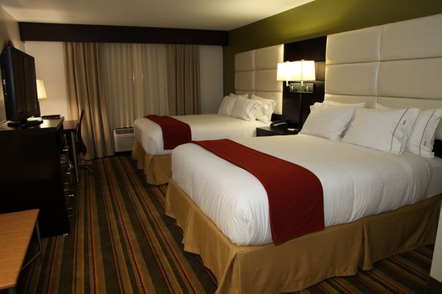 Holiday Inn Express Hotel And Suites Huntsville Airport 17/54
