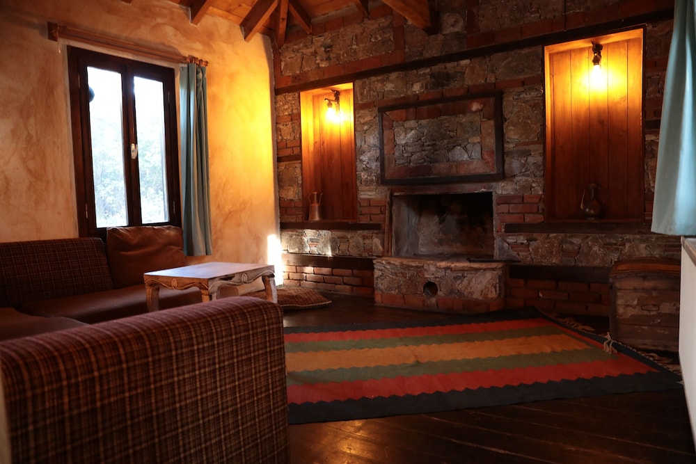 Kayserkaya Cottages & Camping 38/50
