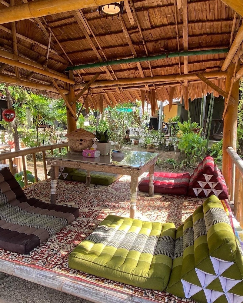 Leaf House Bungalow - Hostel 20/50