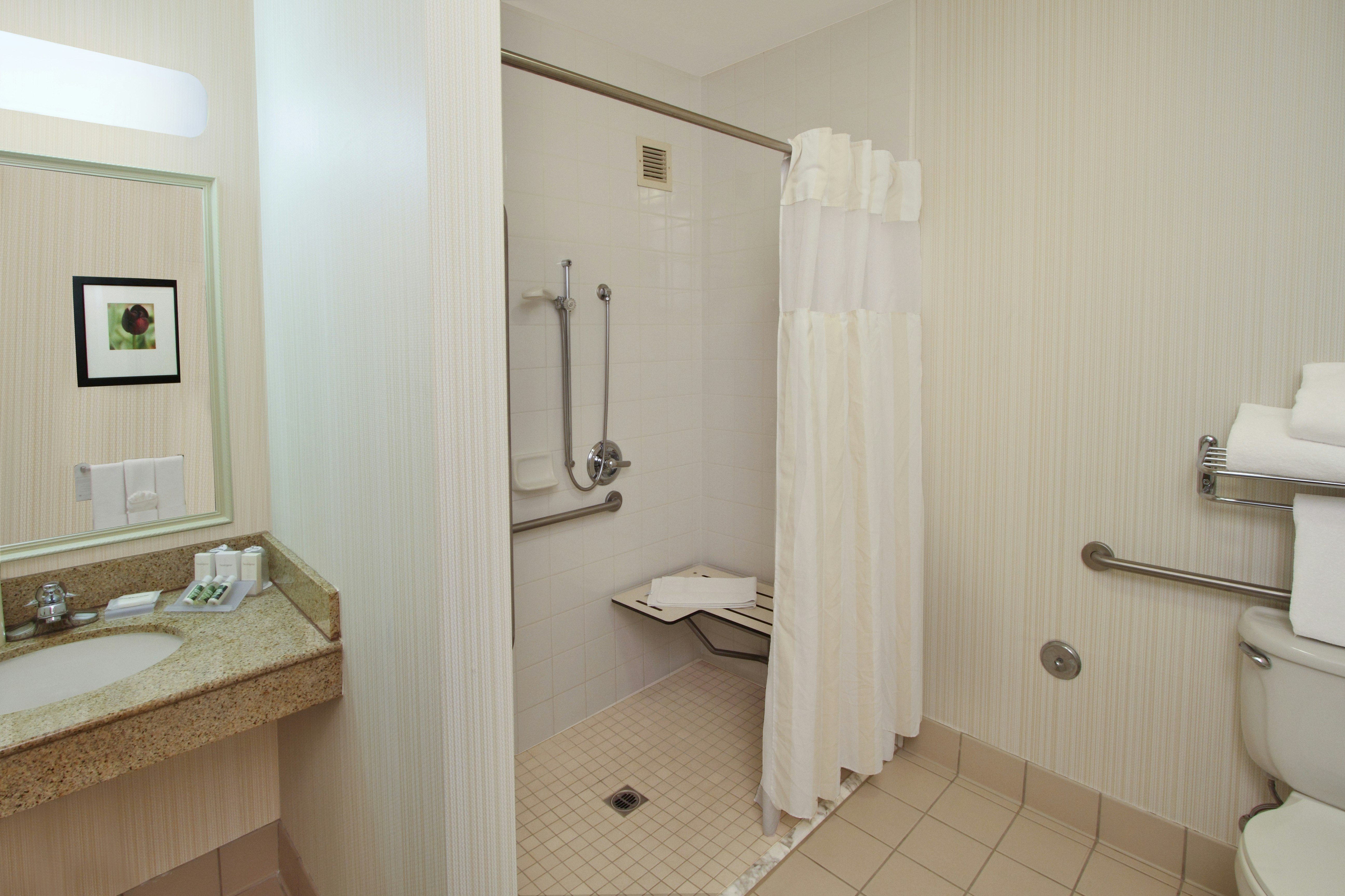 Hilton Garden Inn Calabasas 22/25