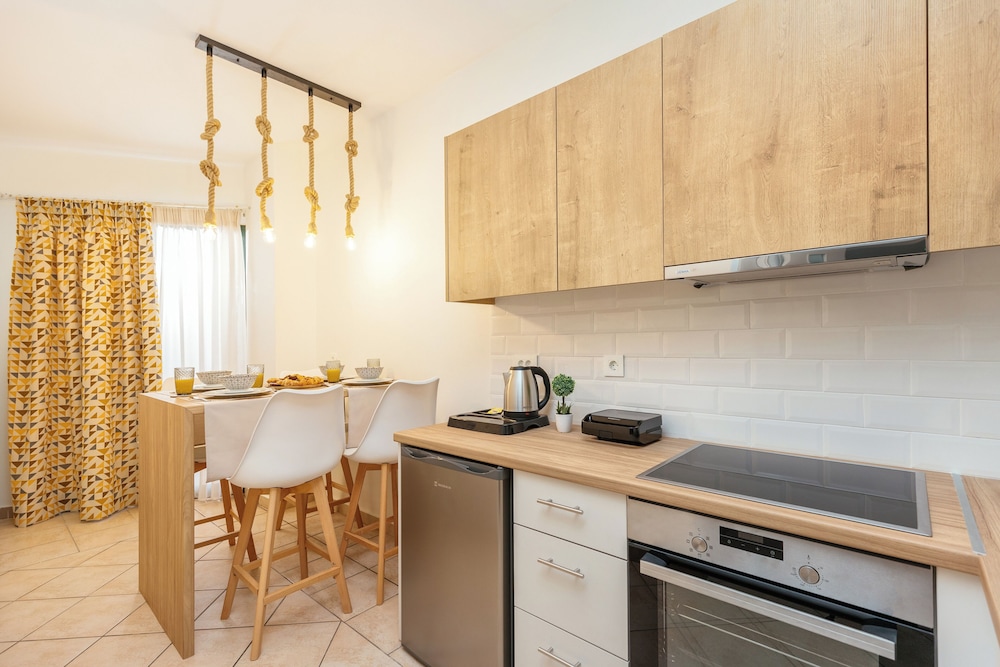 Koukos Loft Apartments 50/50
