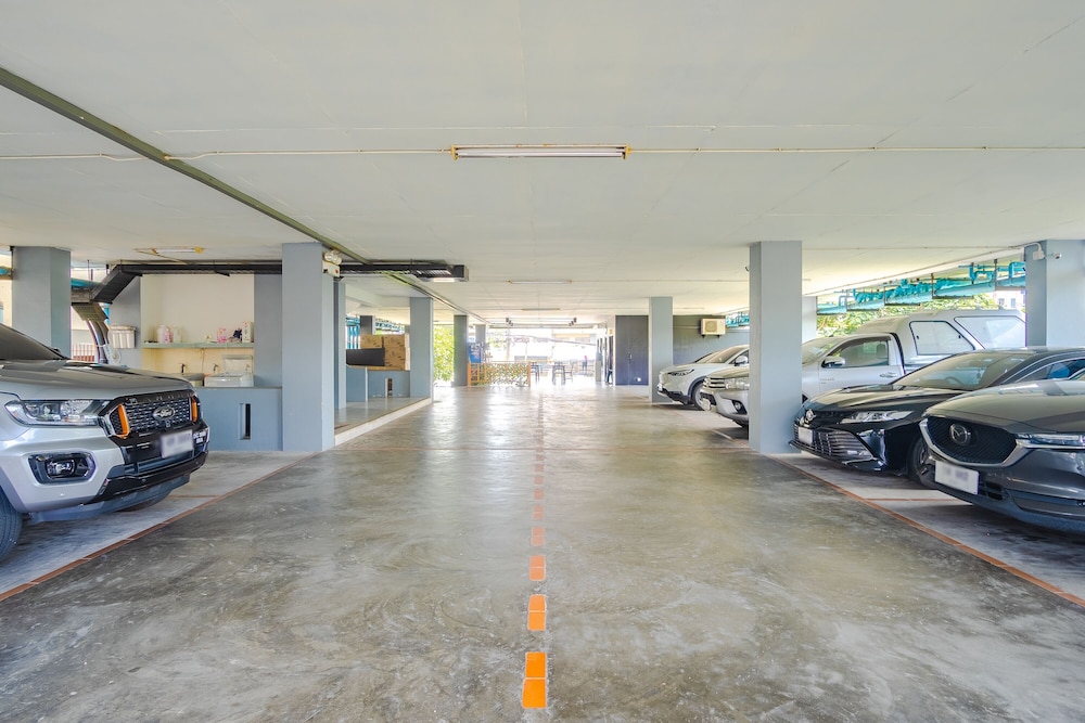 Aj Residence 58/66