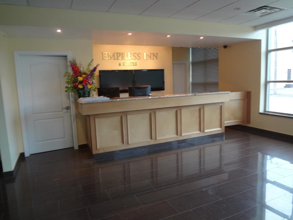 Empress Inn And Suites By the Falls 14/61