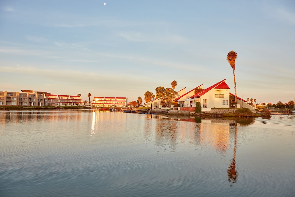 Port Owen Marina 35/50