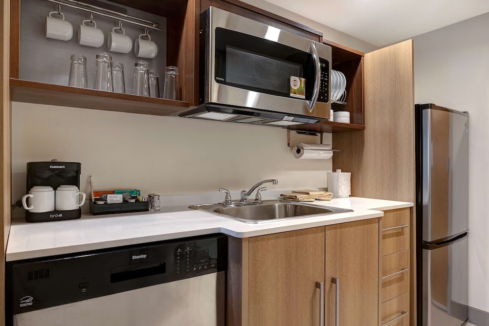 Home2 Suites by Hilton Gulf Breeze Pensacola Area 45/53