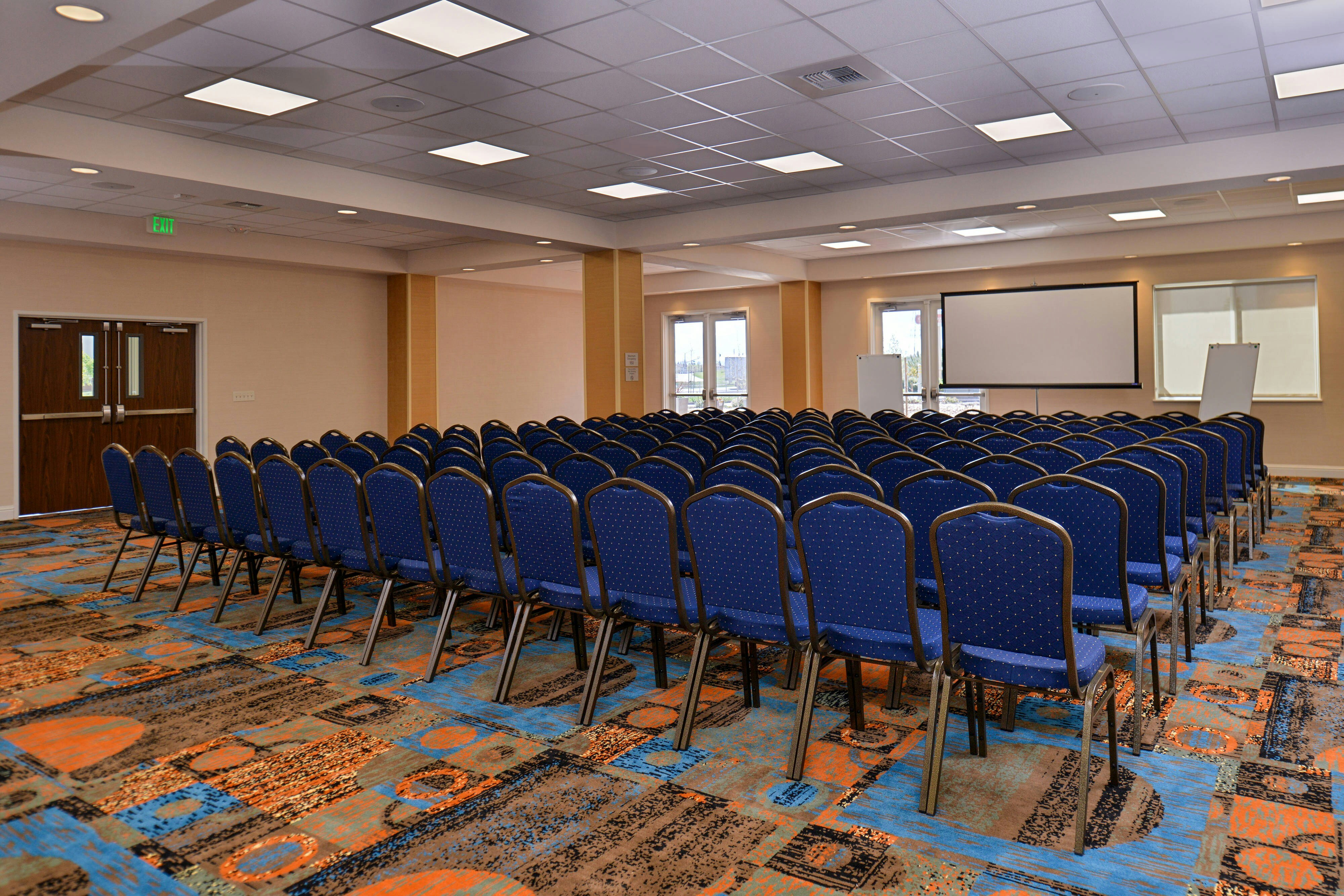 Fairfield Inn And Suites By Marriott Sacramento Airport Woodland 34/44