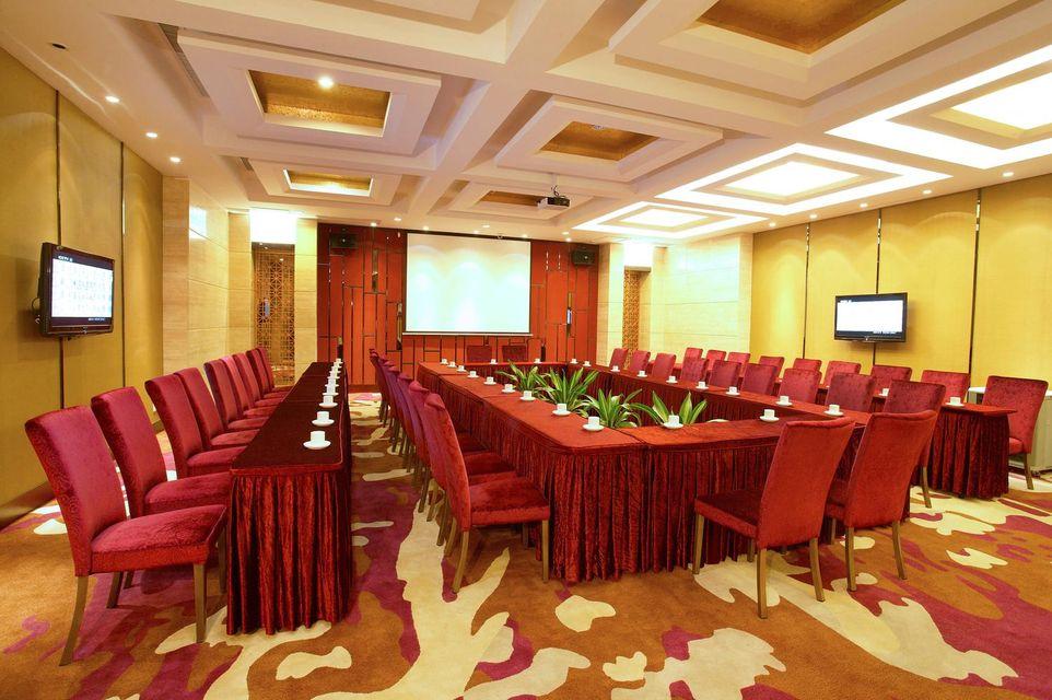 Romanjoy International Hotel 27/28
