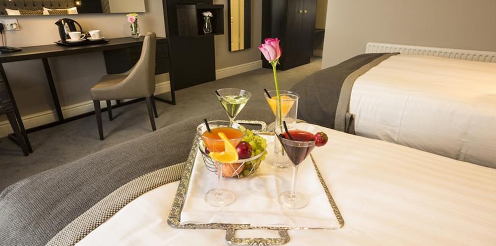 Talbot Hotel Midleton 46/60