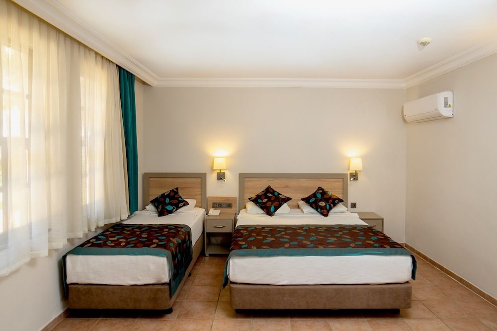 Club Dizalya 9/45
