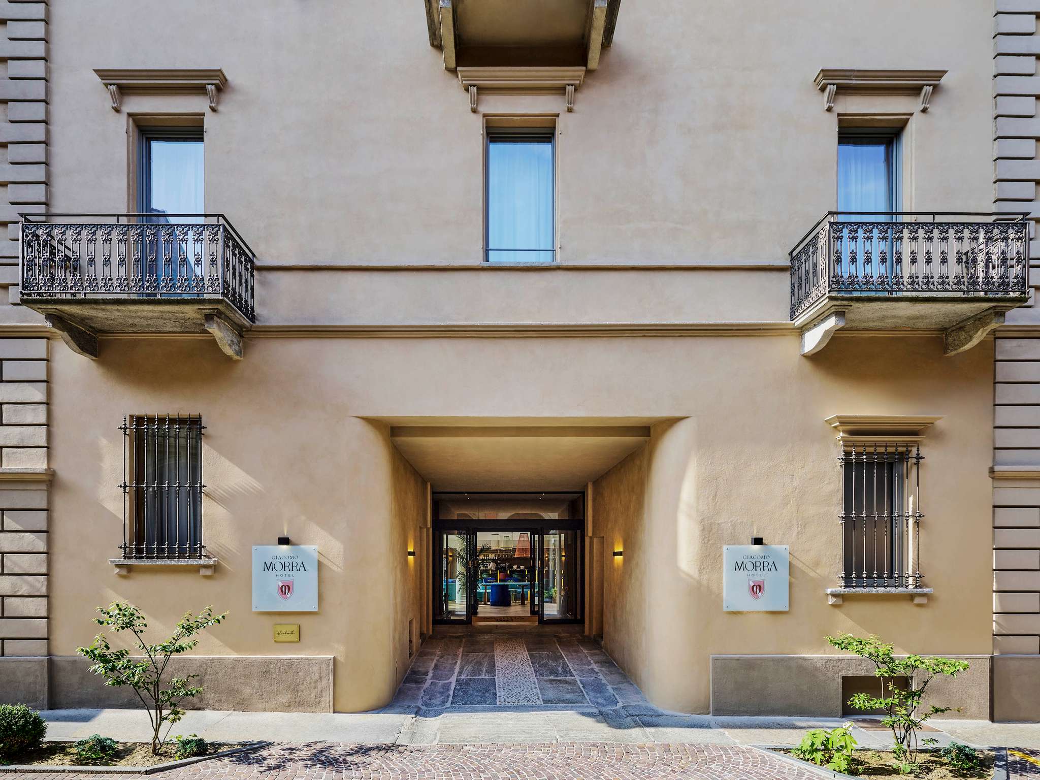 Hotel Giacomo Morra Alba - Handwritten Collection 1/49