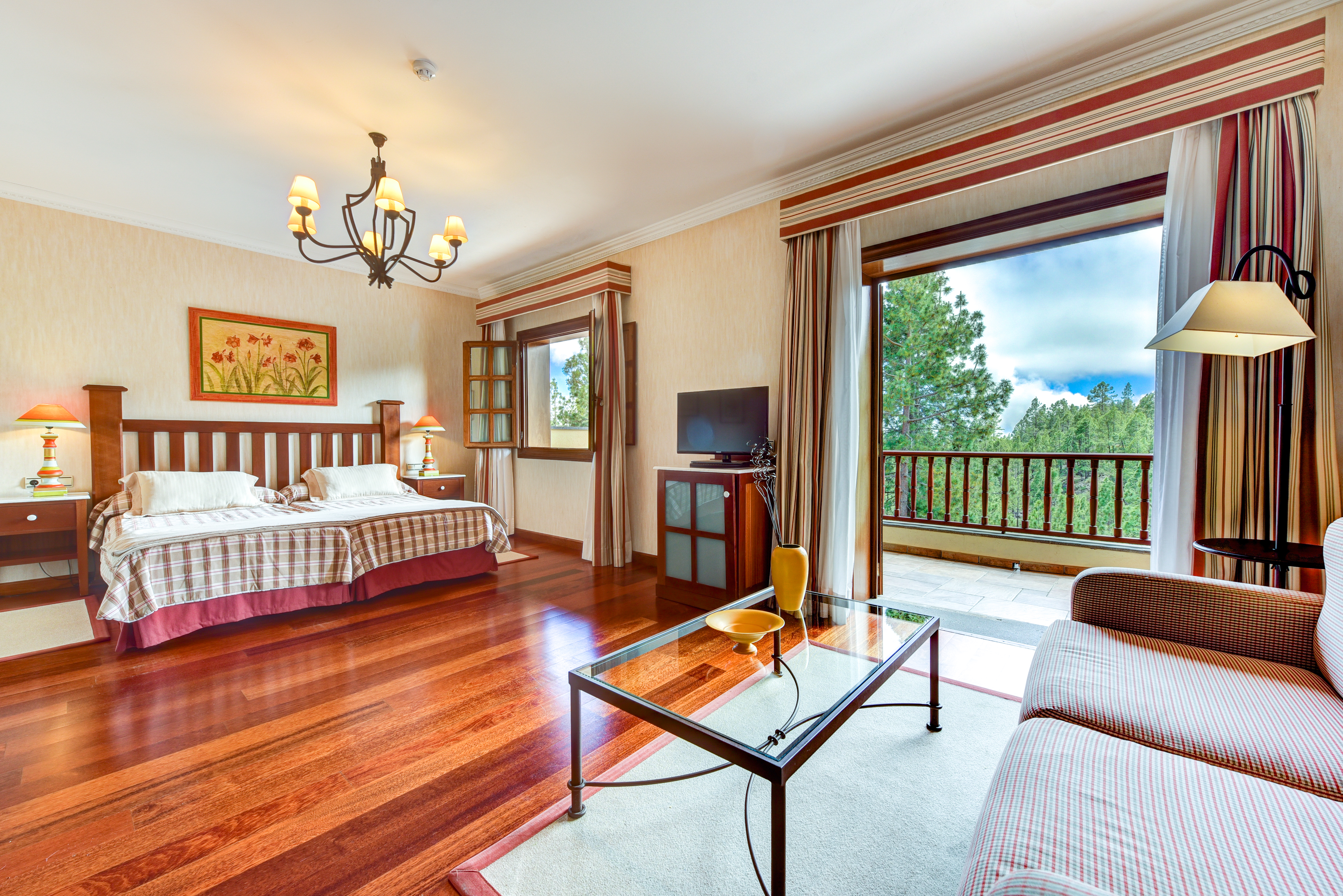 Superior, Double Bed, Garden View