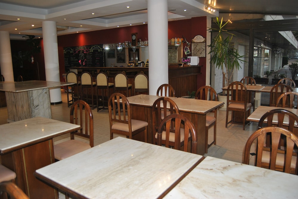 Iberia Hotel 43/64