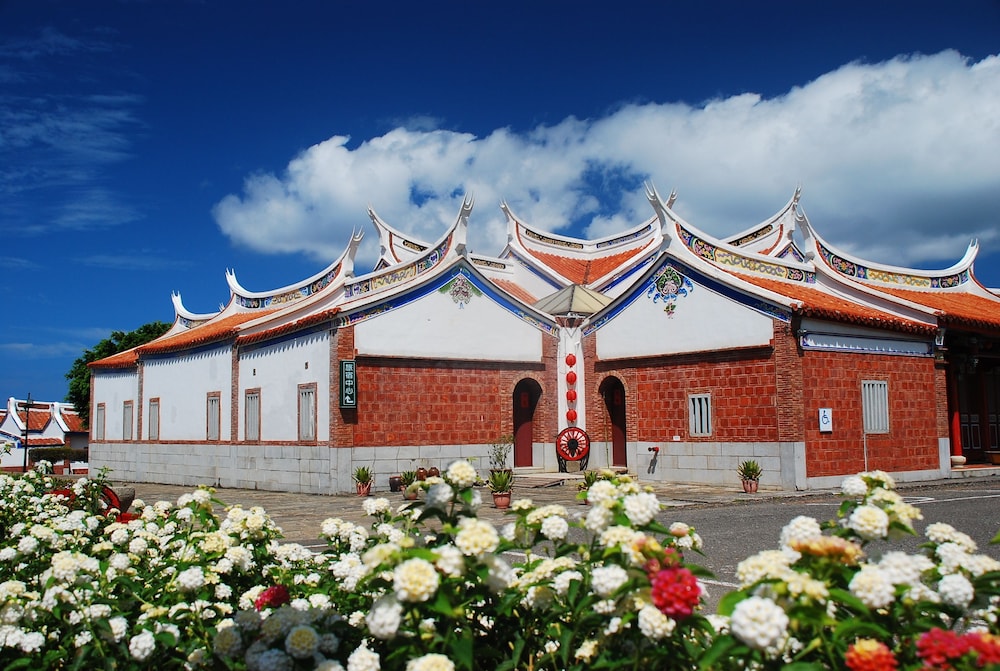 Kenting Youth Activity Center 1/46