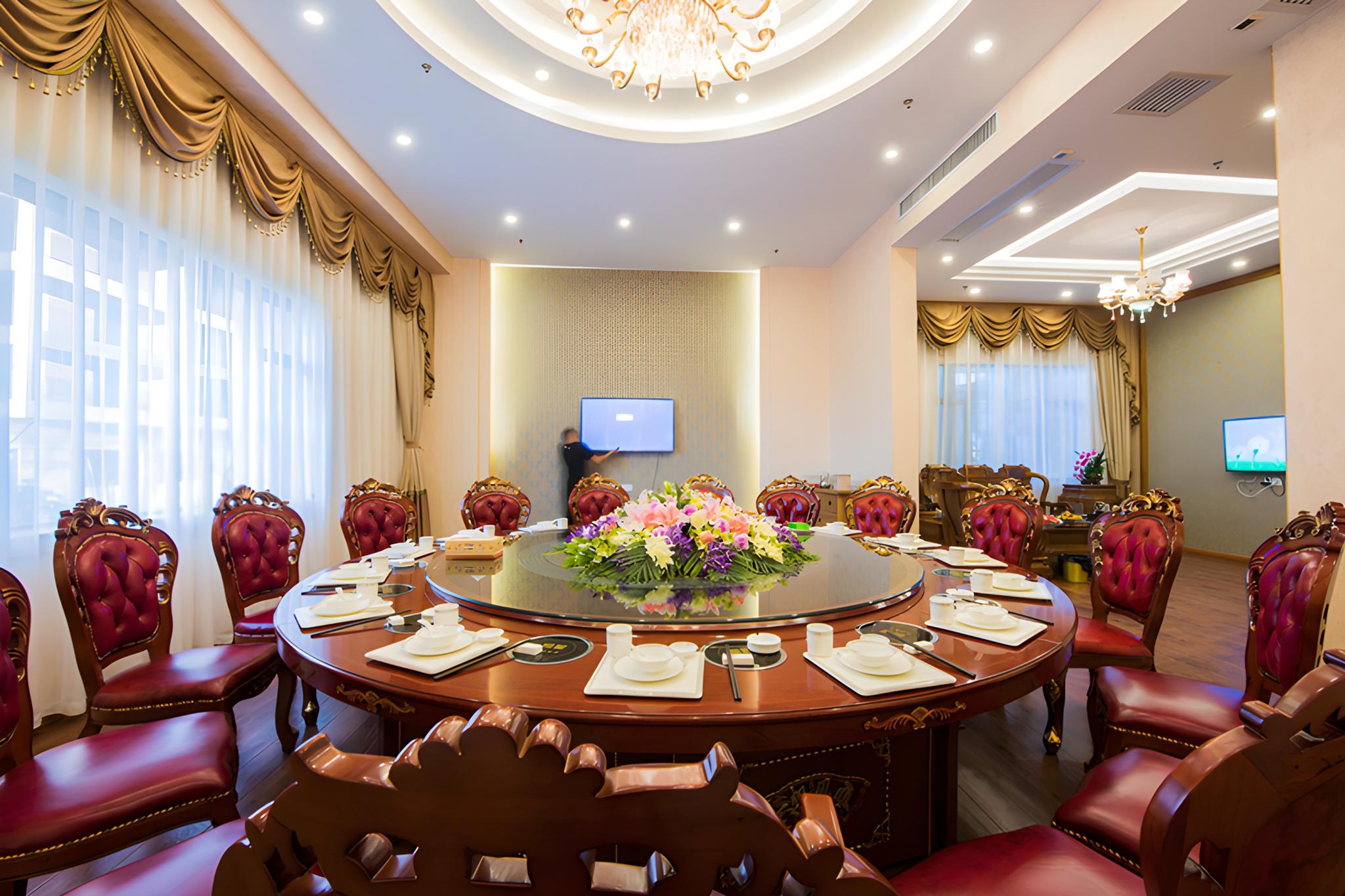 Venus Royal Hotel (Guilin Airport) 41/51
