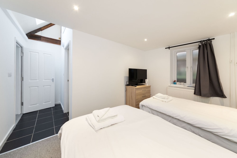 City Lodge Guest House 18/51