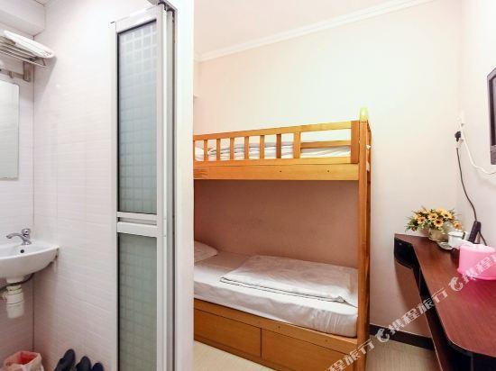 Artland Guest House 23/25