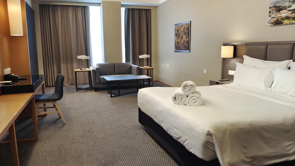 WEIL Hotel 9/56