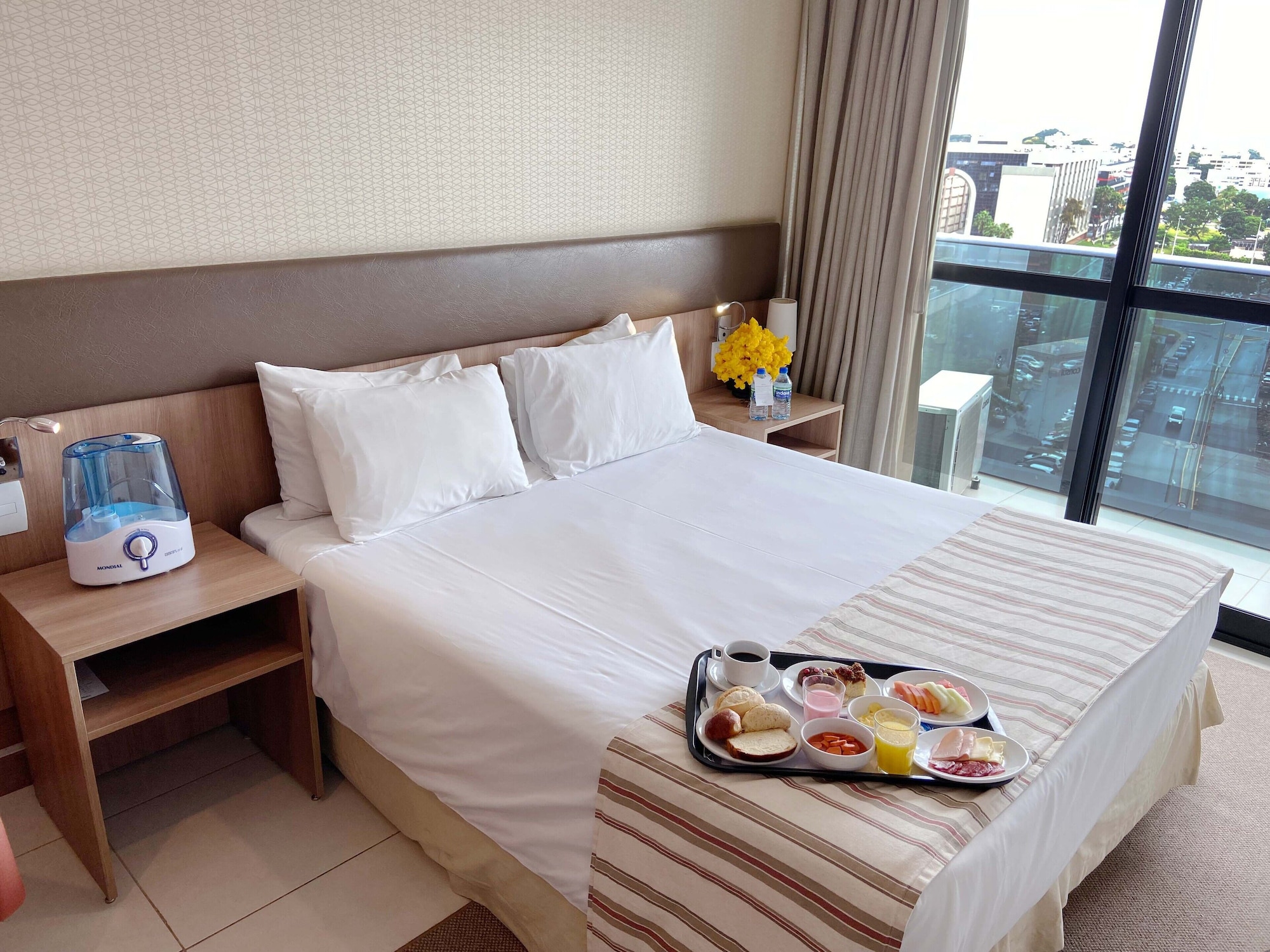 EXECUTIVE, DOUBLE BED, CITY VIEW