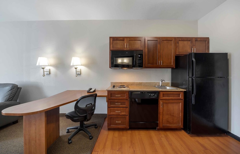 Extended Stay America Suites Lawton Fort Sill 52/61