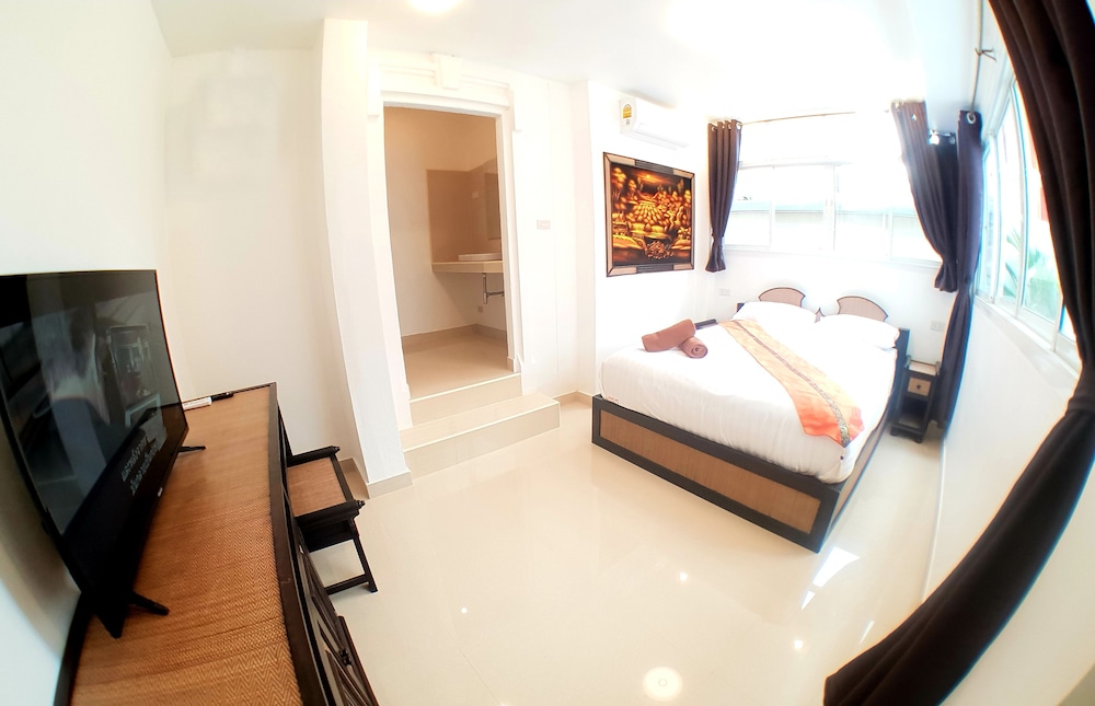 Joopland - Luxury Tropical Villa Pattaya 11/33