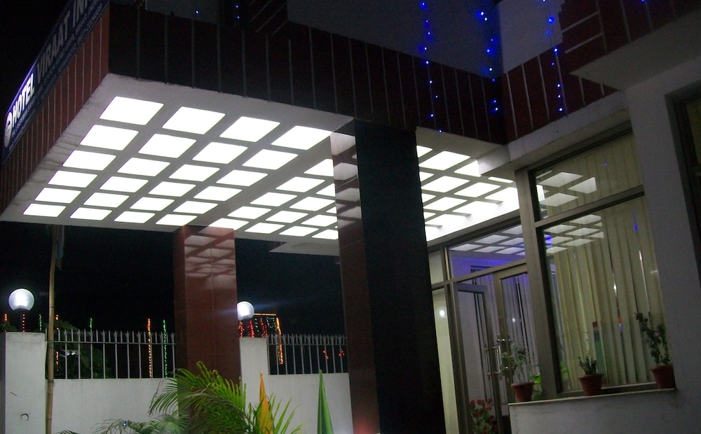 Hotel Viraat Inn 5/50
