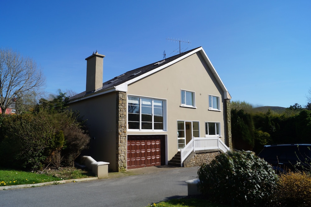 Ardrinane House B&B 3/48