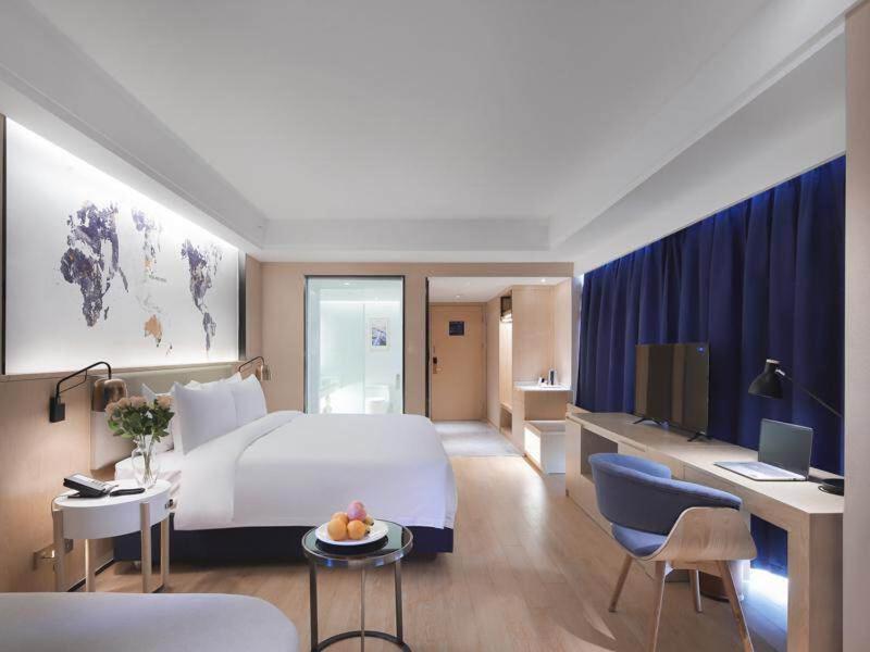 Kyriad Marvelous Hotel (Suzhou Wujiang People's Square) 15/29