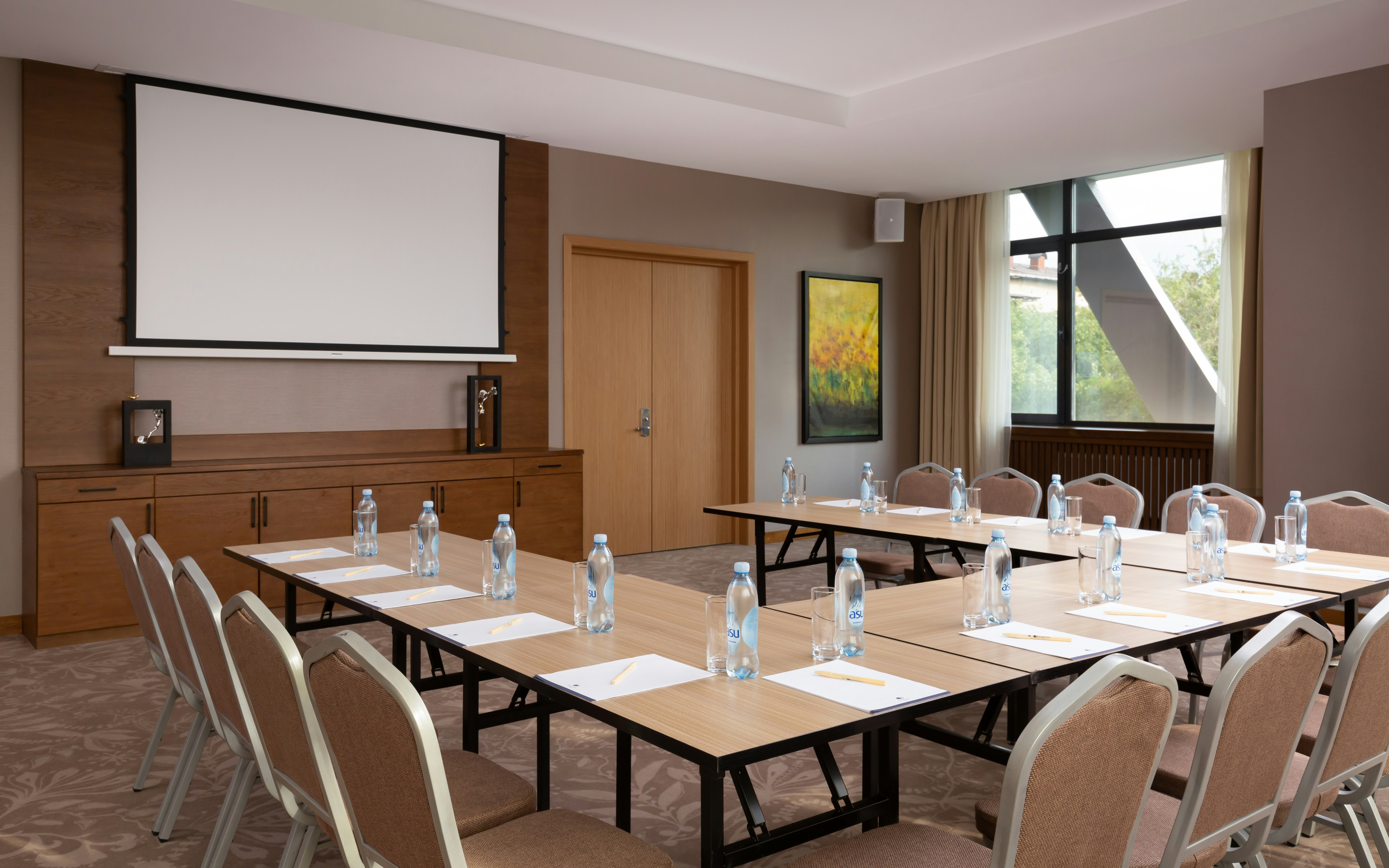 DoubleTree by Hilton Almaty 33/38