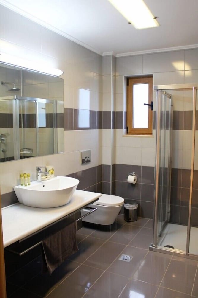 Niriides Luxury Villas 43/50