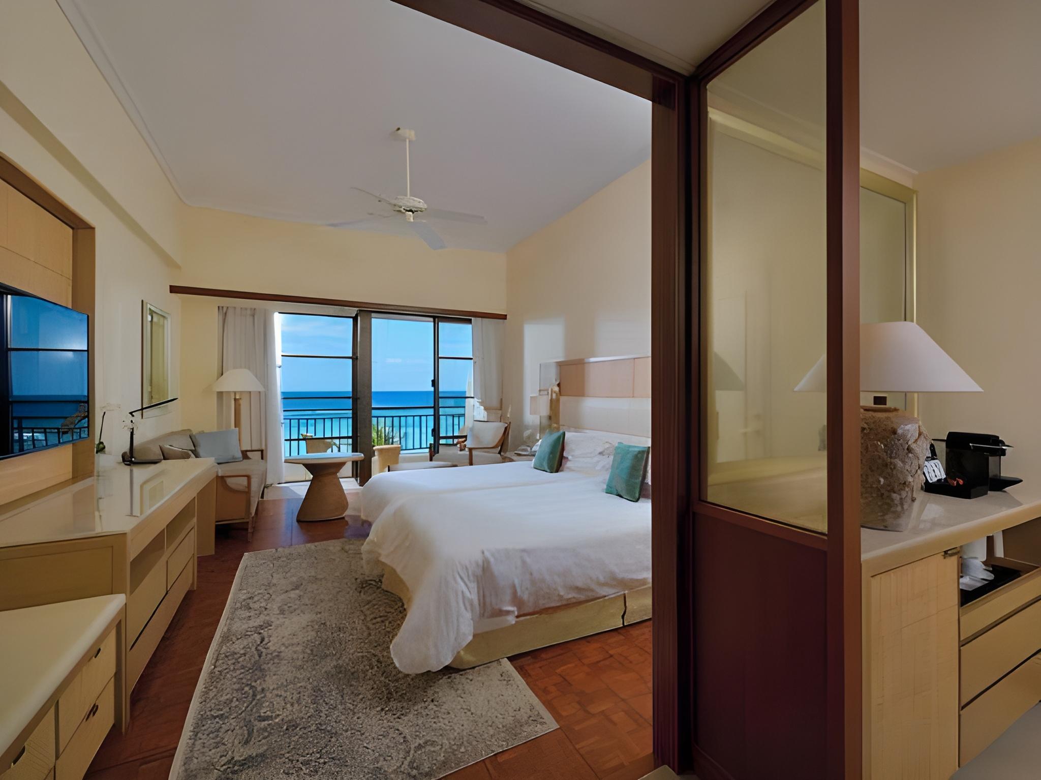 Elegant, Club, Ocean Front