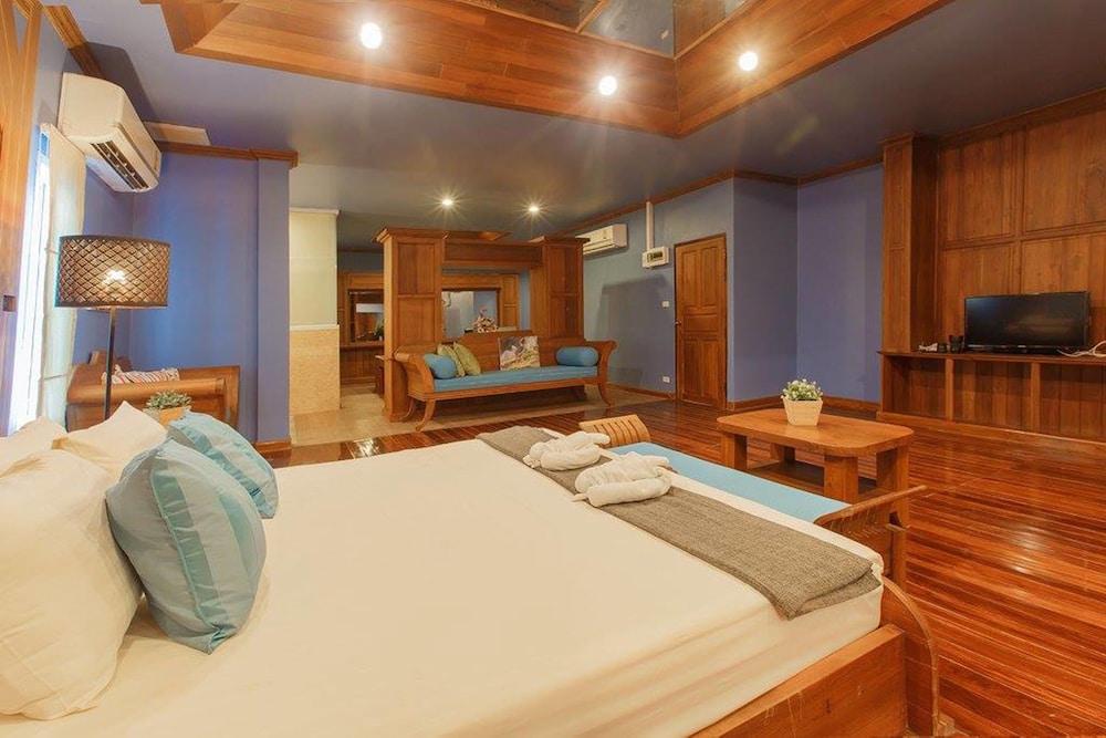 S48 Hotel 26/75
