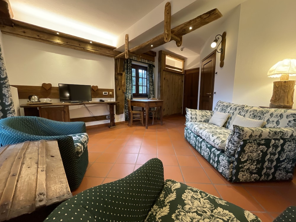 Hotel Milleluci 20/24