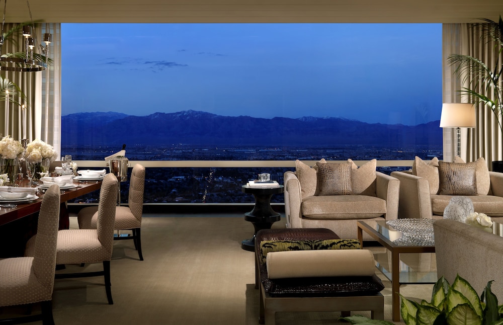 Trump International Hotel Las Vegas 54/83
